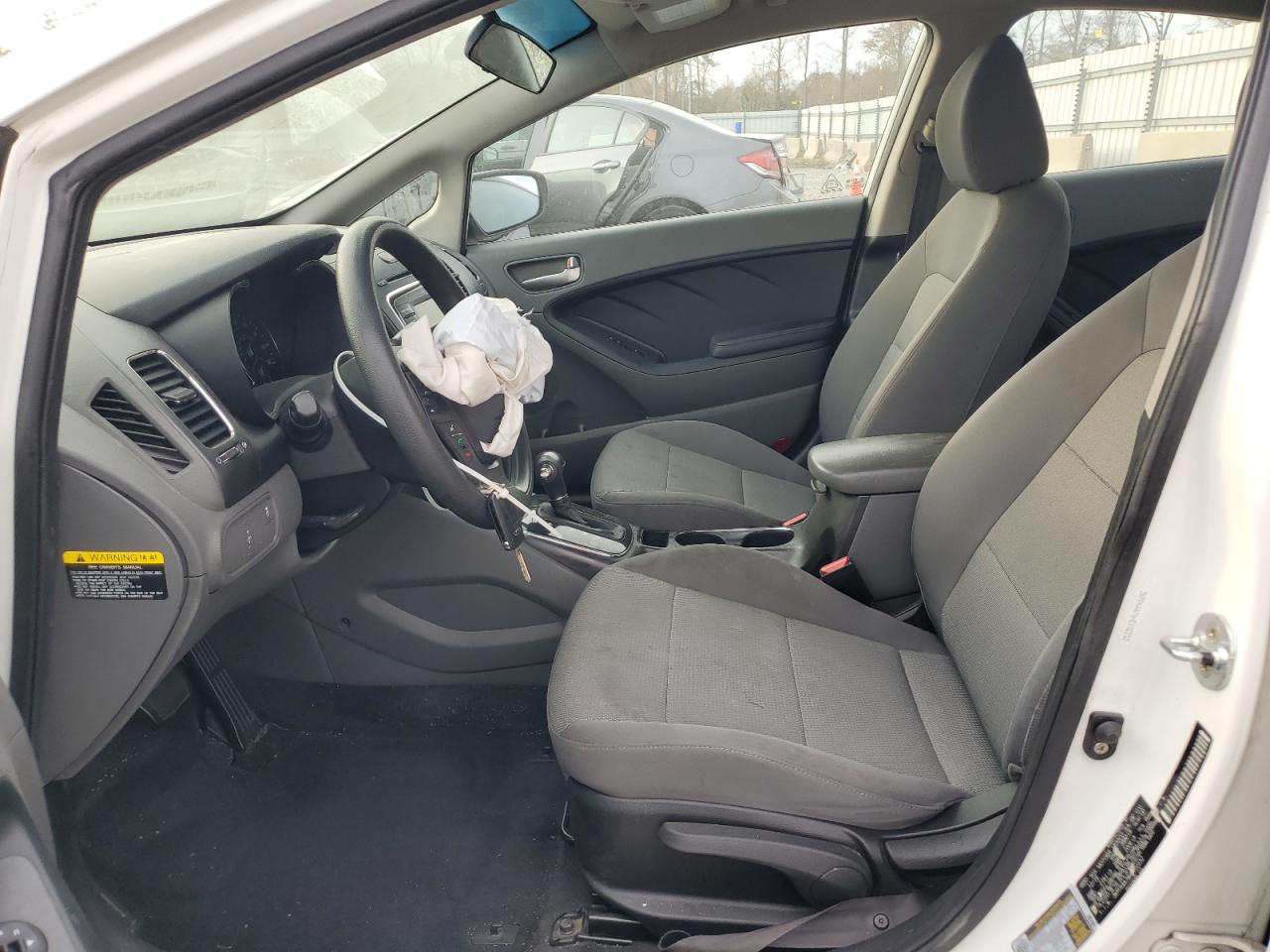 2017 Kia Forte Lx VIN: 3KPFK4A76HE102252 Lot: 93670485