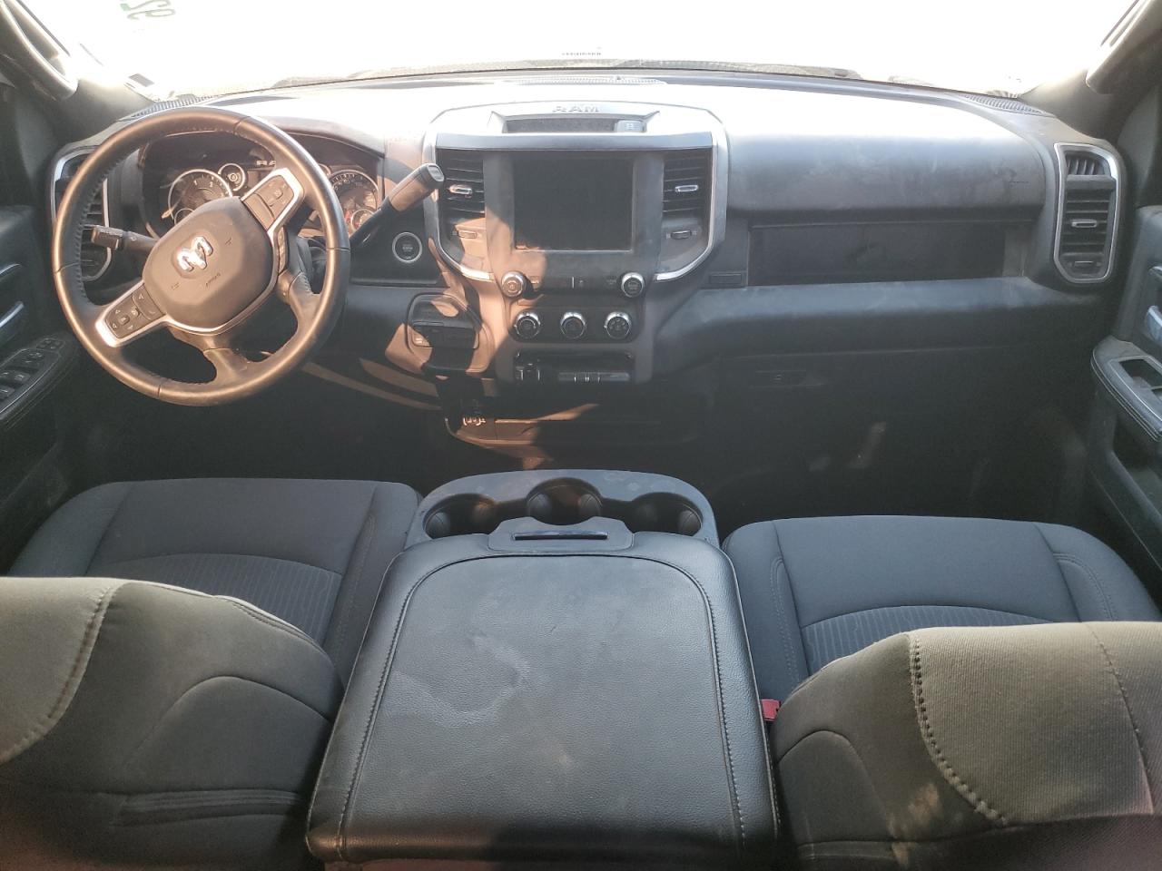 2024 Ram 3500 Big Horn VIN: 3C63R3HL9RG338855 Lot: 92935025