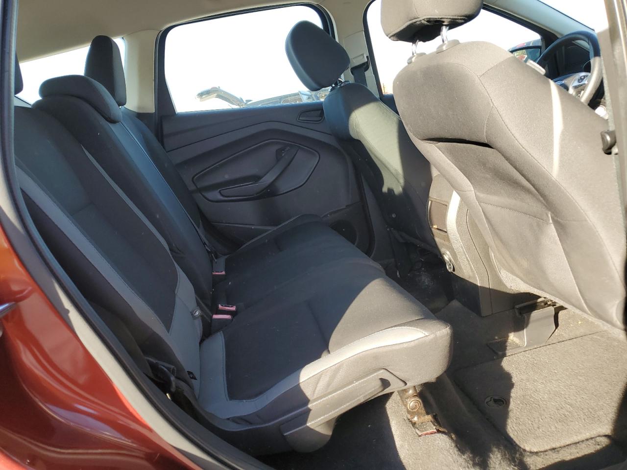 2014 Ford Escape S VIN: 1FMCU0F76EUE56490 Lot: 92055385