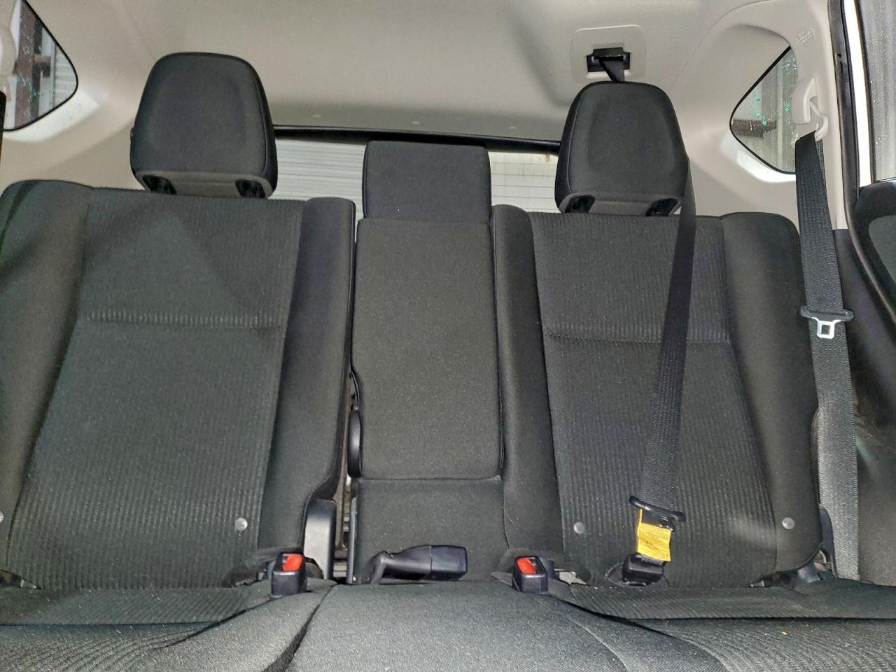 2017 Toyota Rav4 Le VIN: JTMBFREV6HJ123680 Lot: 93916705