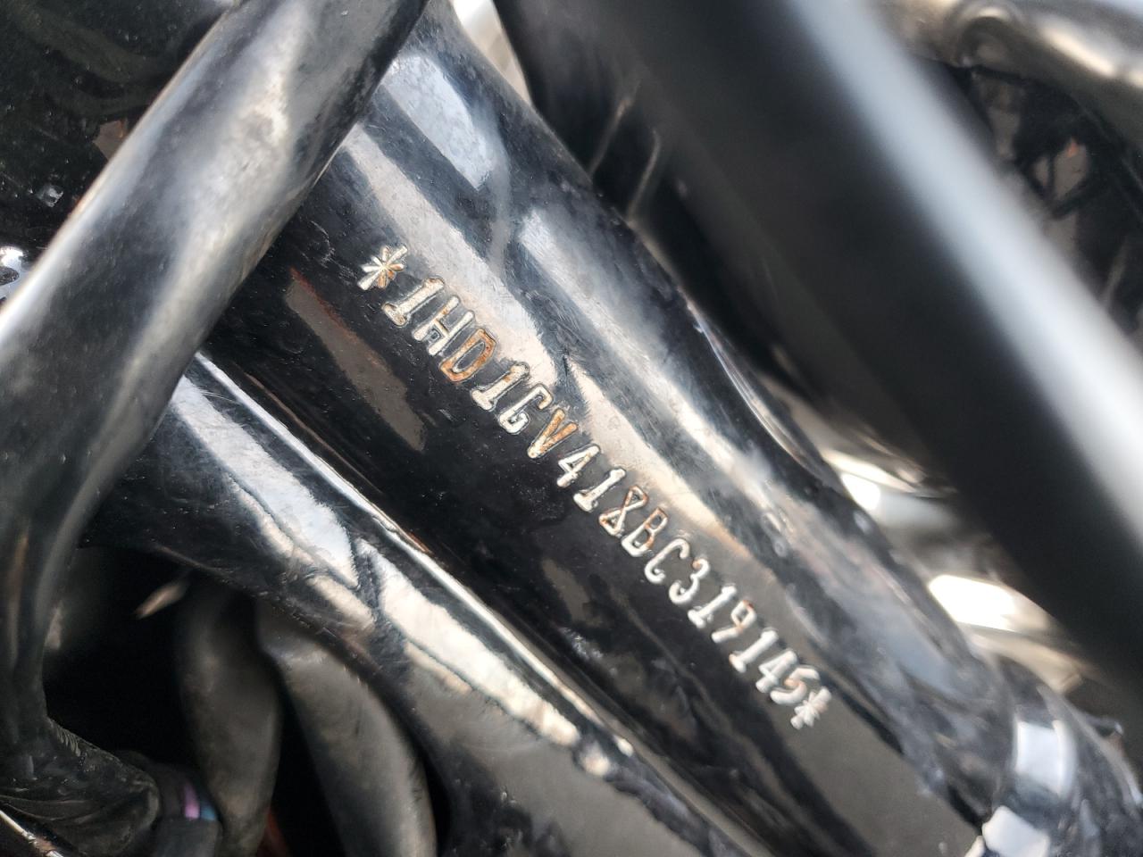 2011 Harley-Davidson Fxdc VIN: 1HD1GV418BC319145 Lot: 93538925