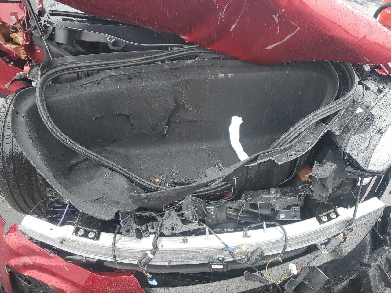 2026 Tesla Model X VIN: 7SAXCBE57TF473604 Lot: 91318105