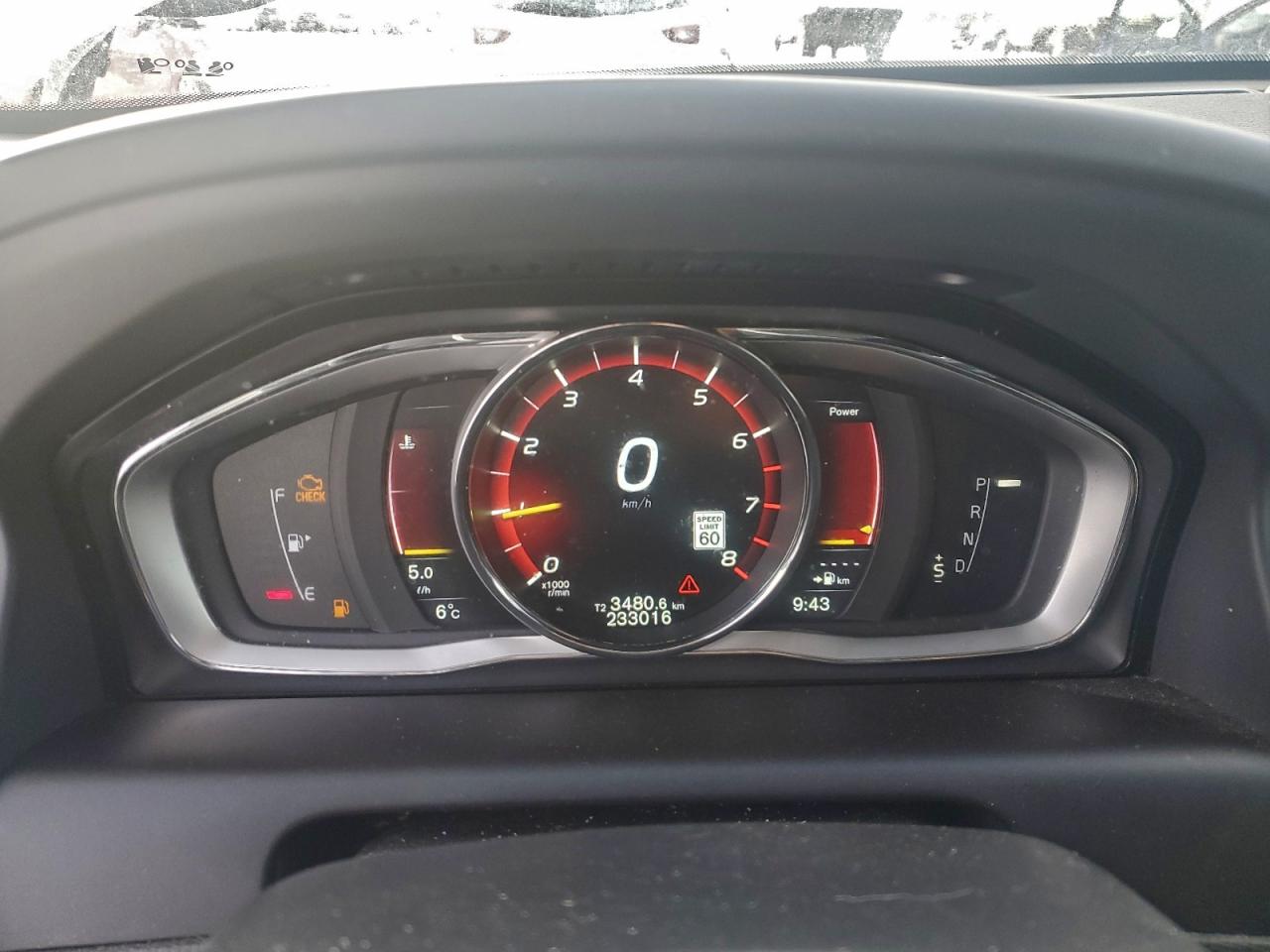 2016 Volvo Xc60 T5 Premier VIN: YV4612RK1G2833468 Lot: 93270385