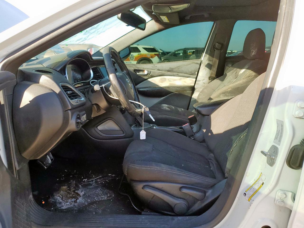 2015 Dodge Dart Sxt VIN: 1C3CDFBB7FD123819 Lot: 91785495