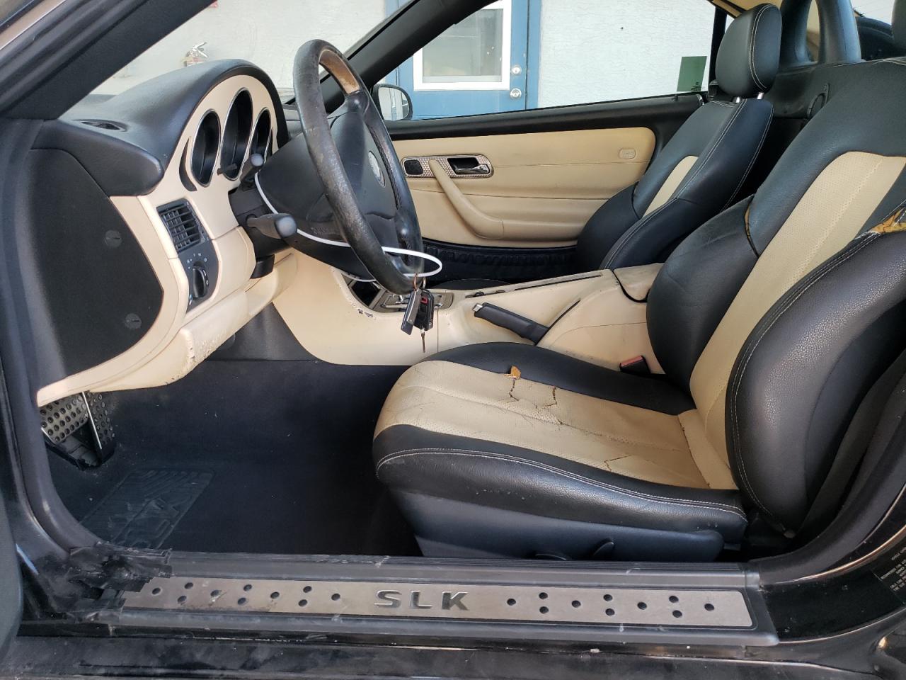 2002 Mercedes-Benz Slk 230 Kompressor VIN: WDBKK49F82F268309 Lot: 93065065