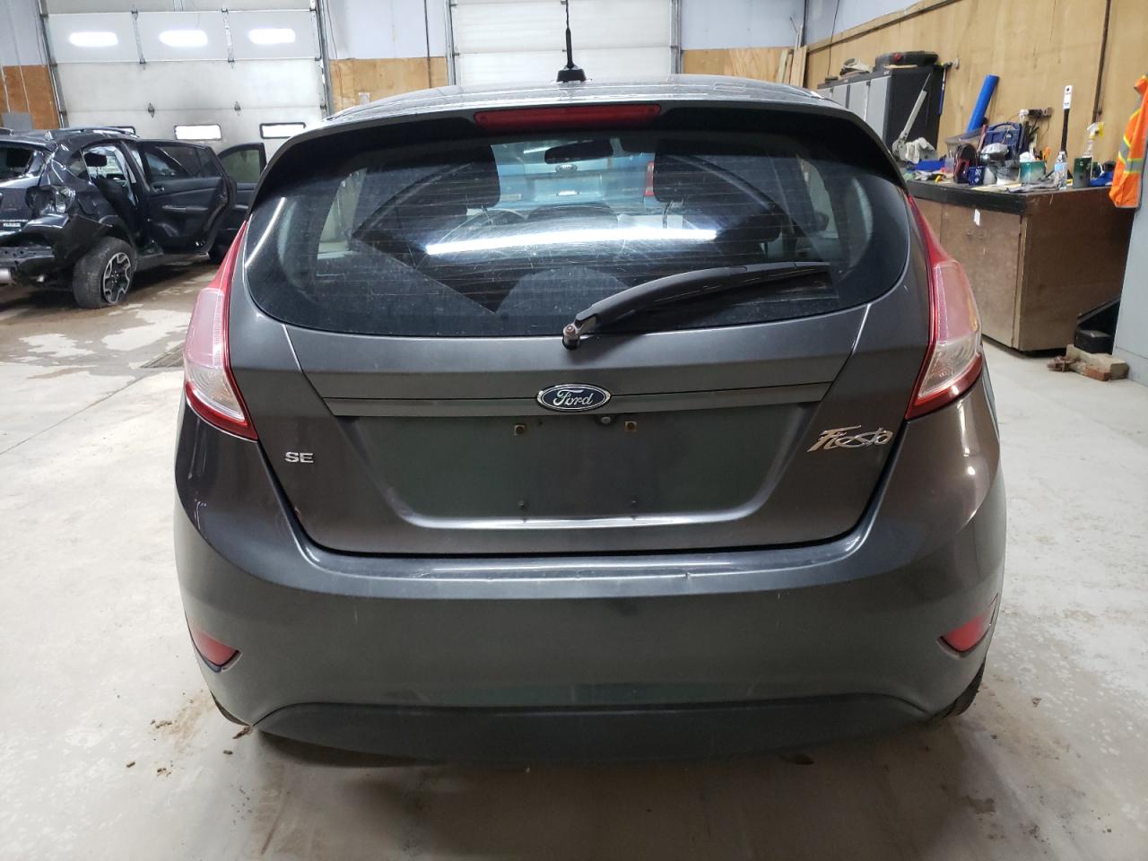 2018 Ford Fiesta Se VIN: 3FADP4EJ5JM133220 Lot: 90632055