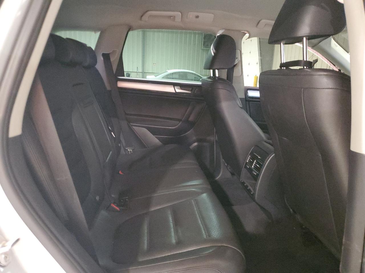 2014 Volkswagen Touareg V6 VIN: WVGEF9BP5ED009176 Lot: 93203285