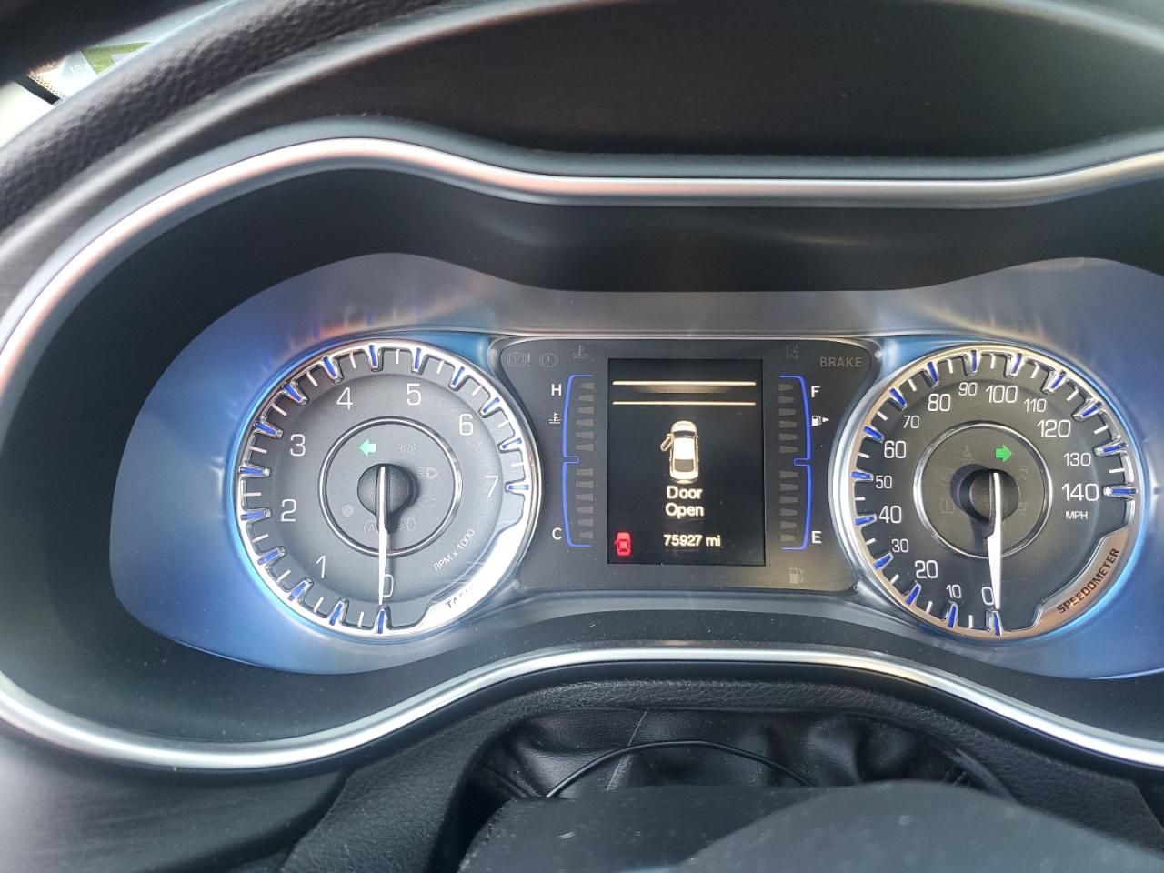 2015 Chrysler 200 Limited VIN: 1C3CCCAB7FN641958 Lot: 91252085