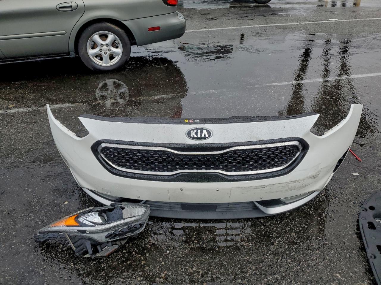 2018 Kia Niro Touring VIN: KNDCE3LC6J5175332 Lot: 93930155