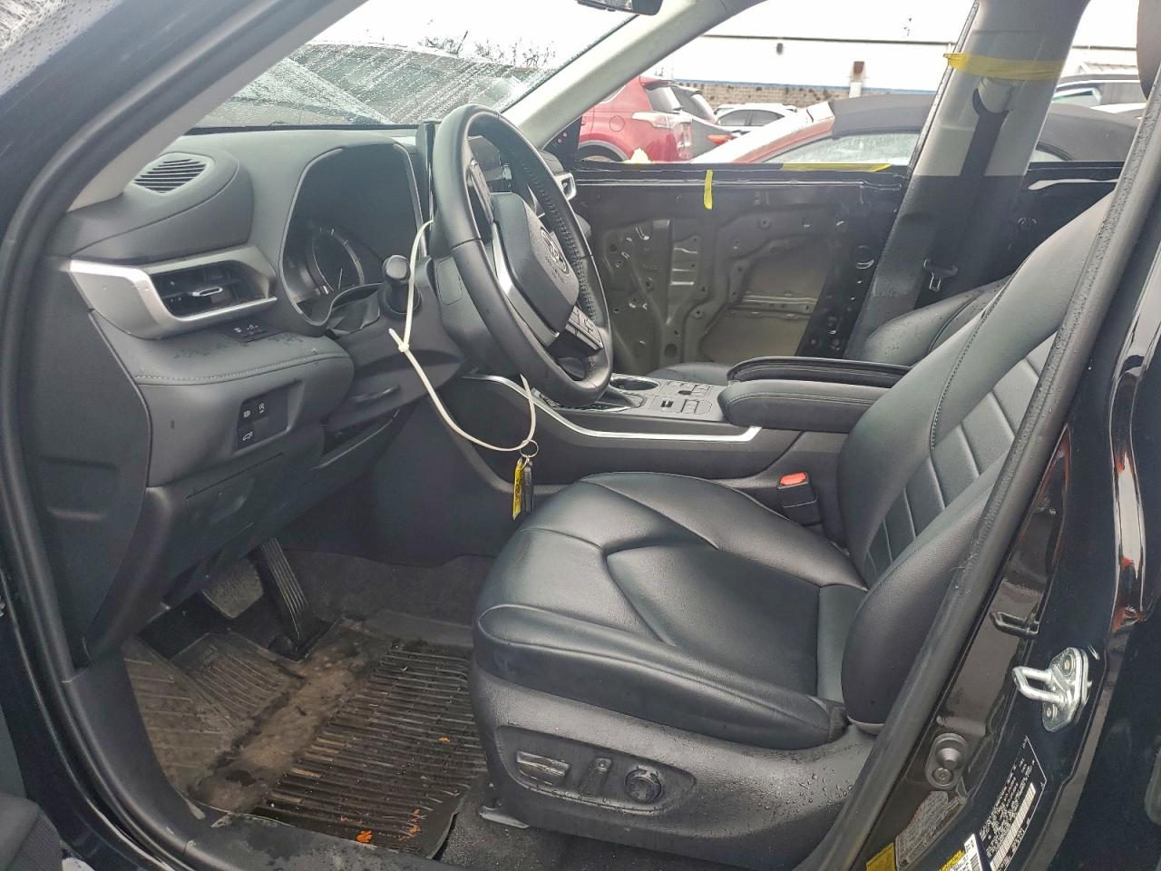 2023 Toyota Highlander L VIN: 5TDKDRBH4PS029058 Lot: 94291865