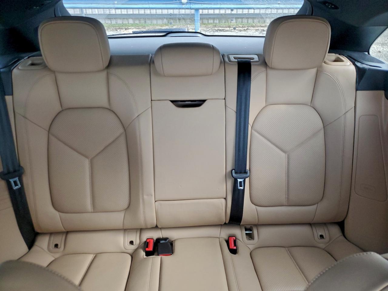 2019 Porsche Macan VIN: WP1AA2A59KLB06762 Lot: 94069235