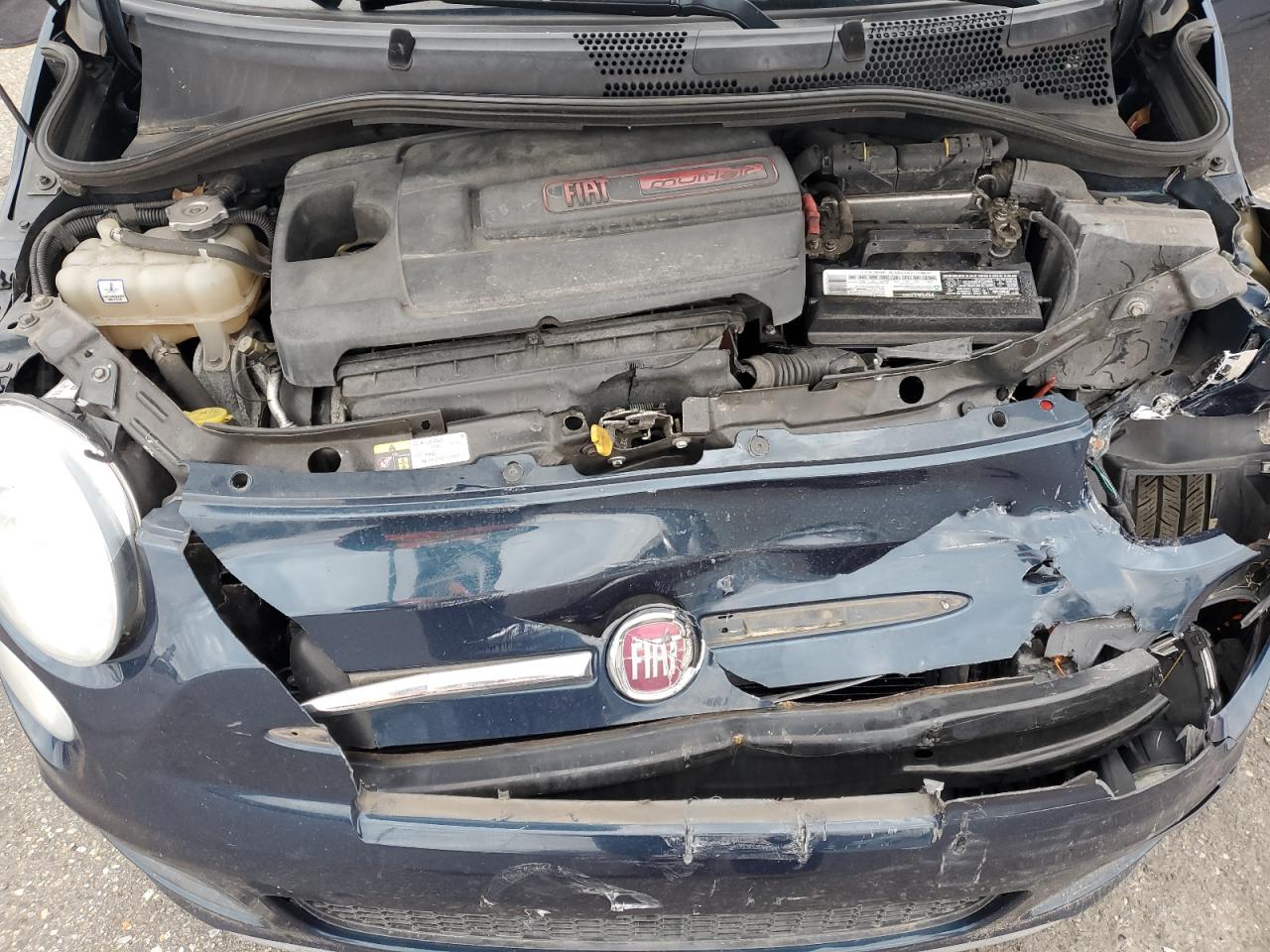 2015 Fiat 500 Sport VIN: 3C3CFFBR4FT638679 Lot: 92573355