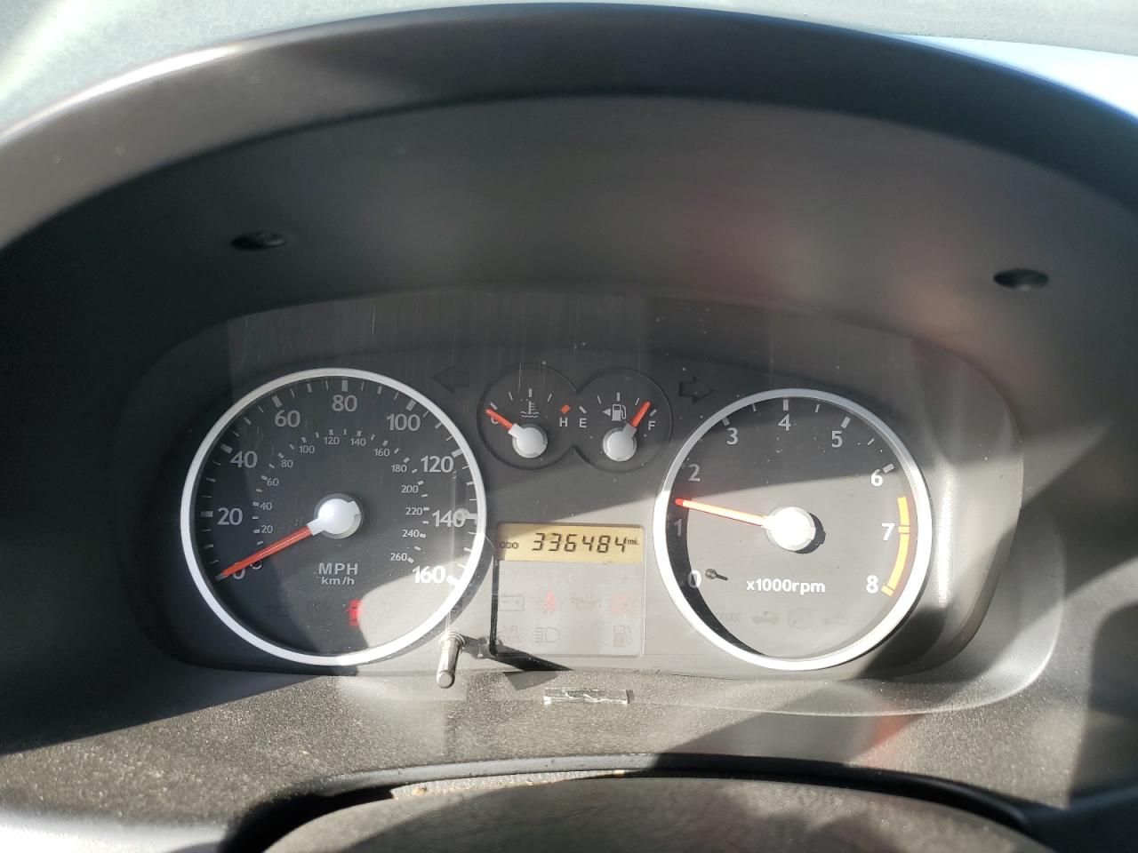 2004 Hyundai Tiburon VIN: KMHHM65D44U128600 Lot: 92377005