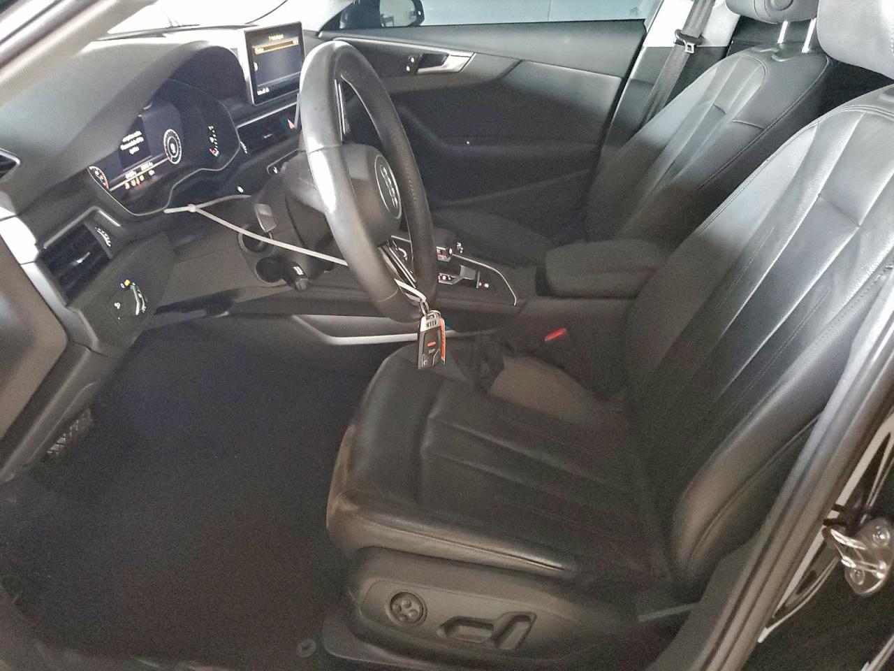 2018 Audi A4 Premium VIN: WAUKMAF40JN019727 Lot: 92753075