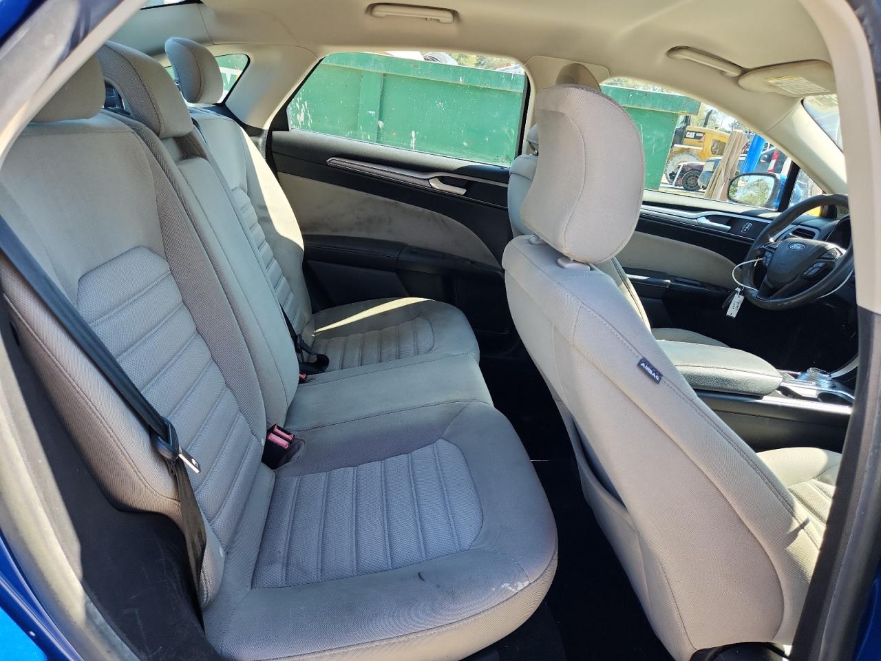 2017 Ford Fusion S VIN: 3FA6P0G73HR402900 Lot: 93270685