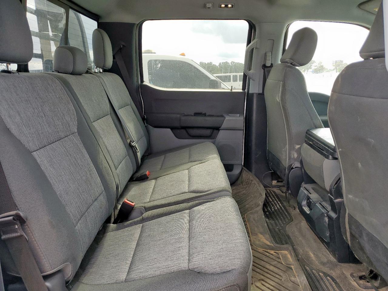 2024 Ford F350 Super Duty VIN: 1FD8W3HT0REC48505 Lot: 93438485