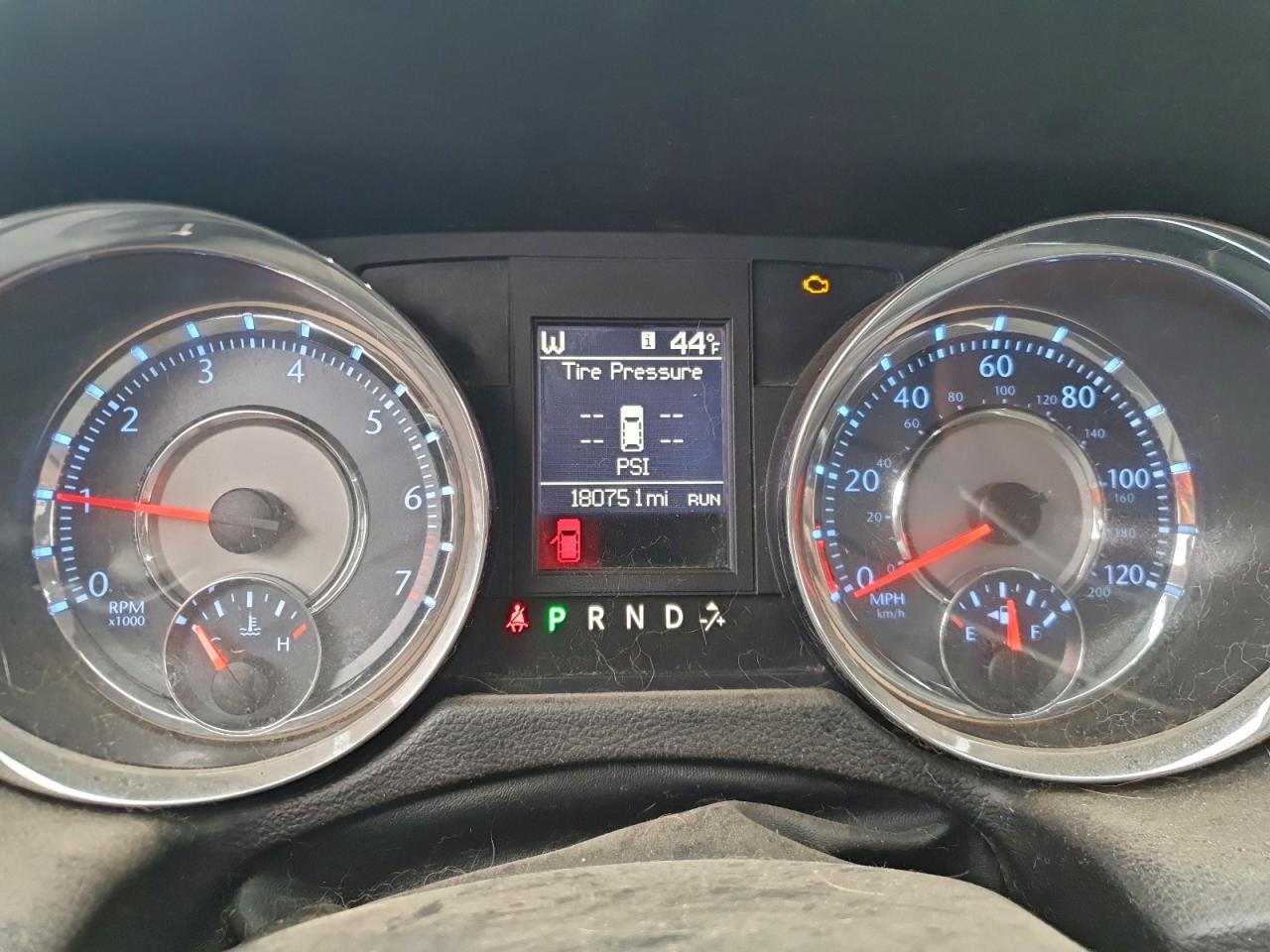 2011 Chrysler Town & Country Touring VIN: 2A4RR5DG2BR703121 Lot: 93837235