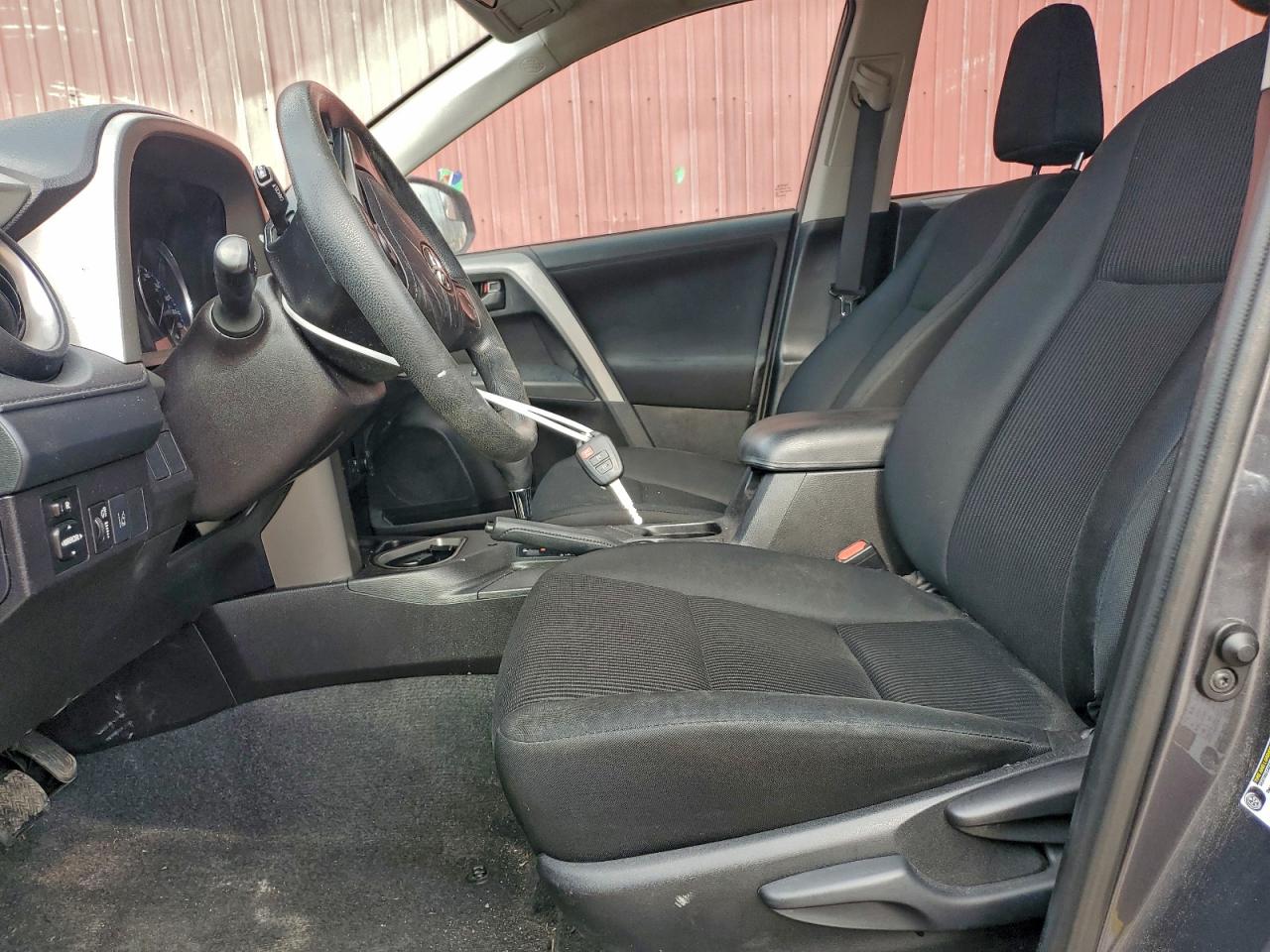 2017 Toyota Rav4 Le VIN: 2T3ZFREV3HW384619 Lot: 93520715