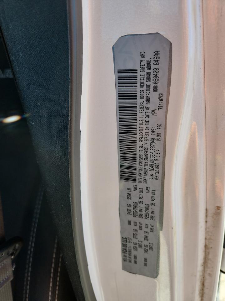 2017 Jeep Wrangler Unlimited Sahara VIN: 1C4BJWEG6HL637340 Lot: 92525825