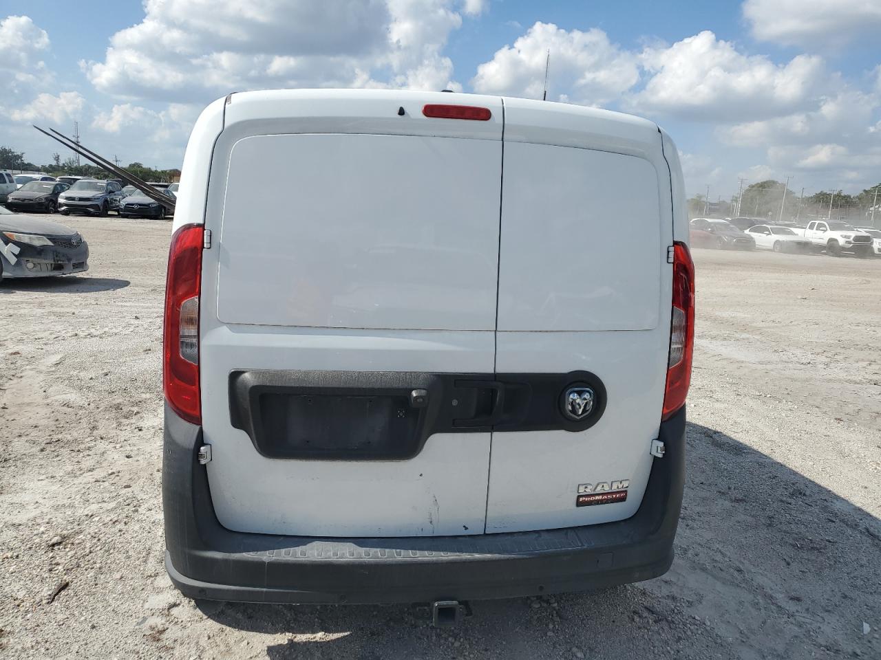 2018 Ram Promaster Utility / Service Van VIN: ZFBERFAB1J6L46784 Lot: 91985585