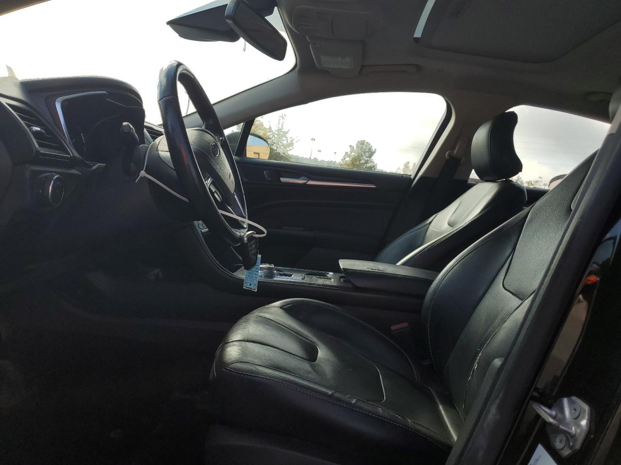 2019 Ford Fusion Titanium VIN: 3FA6P0RU9KR116558 Lot: 90300645