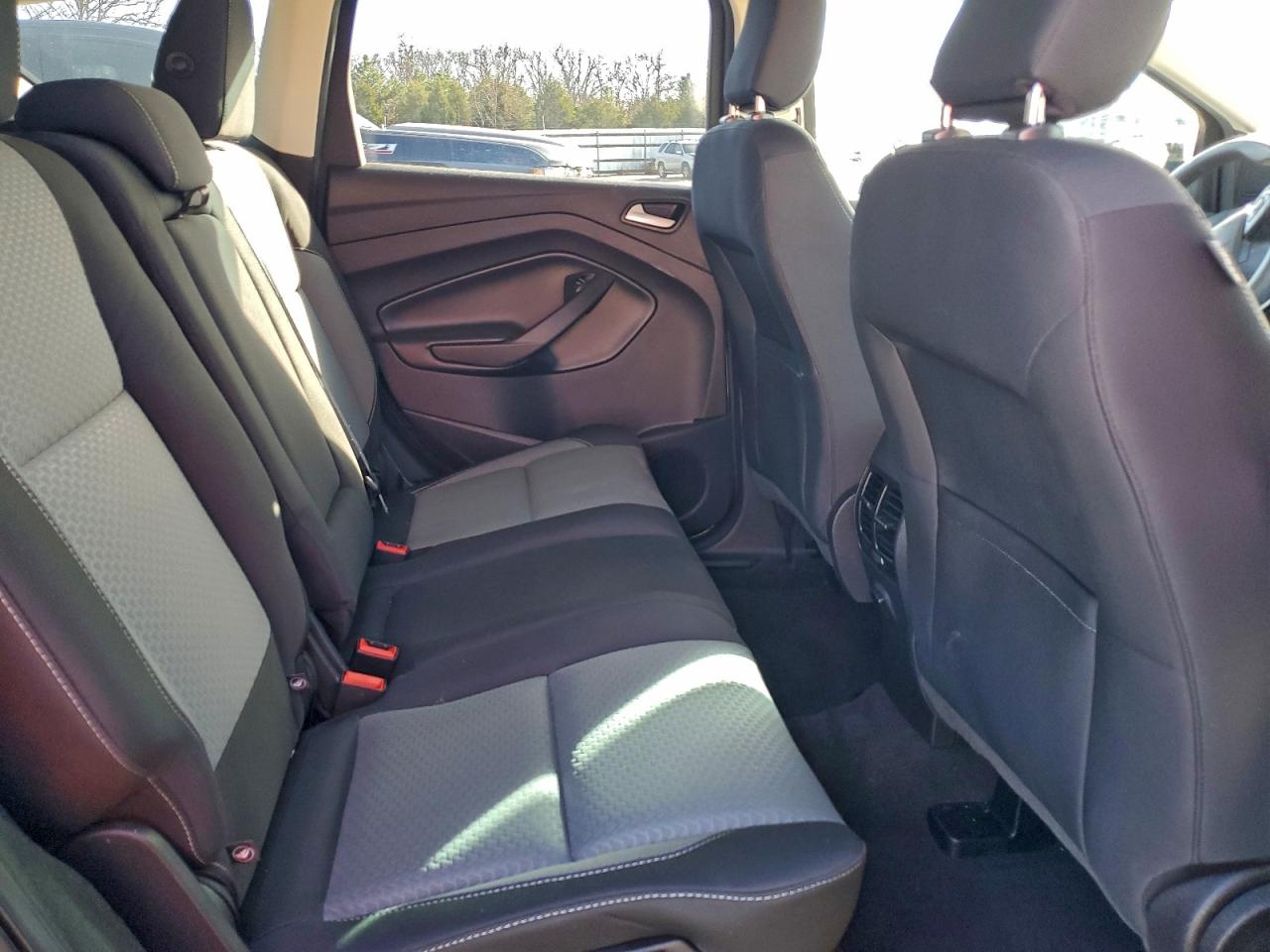 2019 Ford Escape Se VIN: 1FMCU9GD4KUC53473 Lot: 94394975