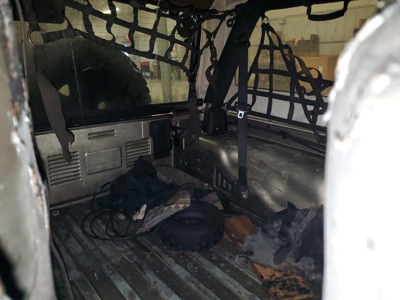 2005 Jeep Wrangler / Tj Unlimited VIN: 1J4FA44S95P302955 Lot: 93401805