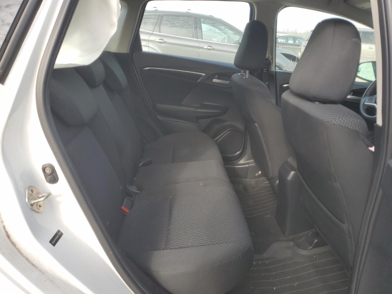 2019 Honda Fit Lx VIN: 3HGGK5H43KM721704 Lot: 92885545