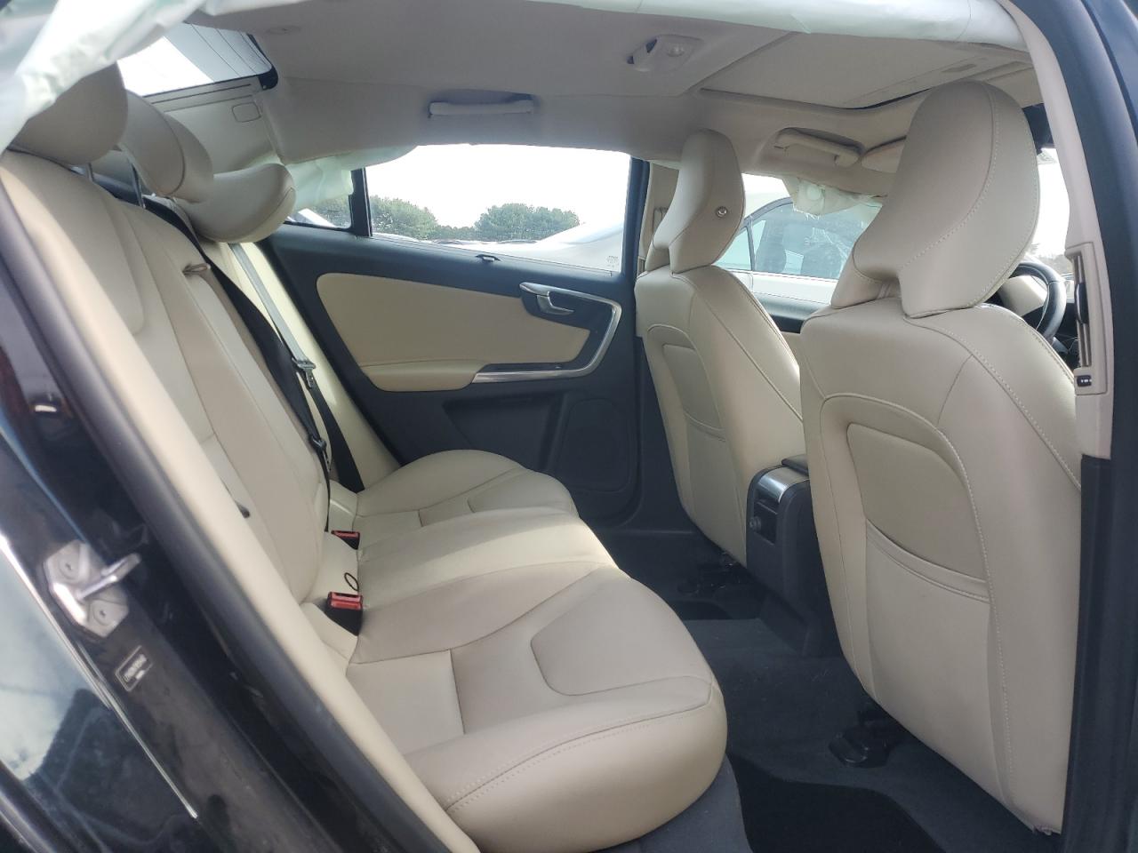 2017 Volvo S60 Premier VIN: LYV402HK7HB154450 Lot: 91495925