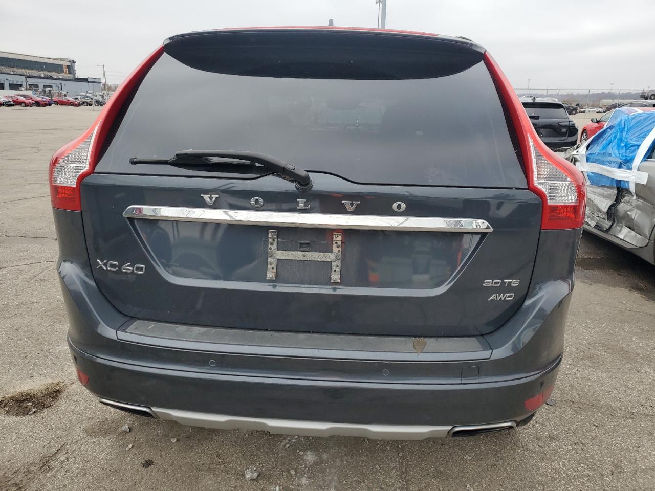 2016 Volvo Xc60 T6 Platinum VIN: YV4902RM5G2812785 Lot: 93645525
