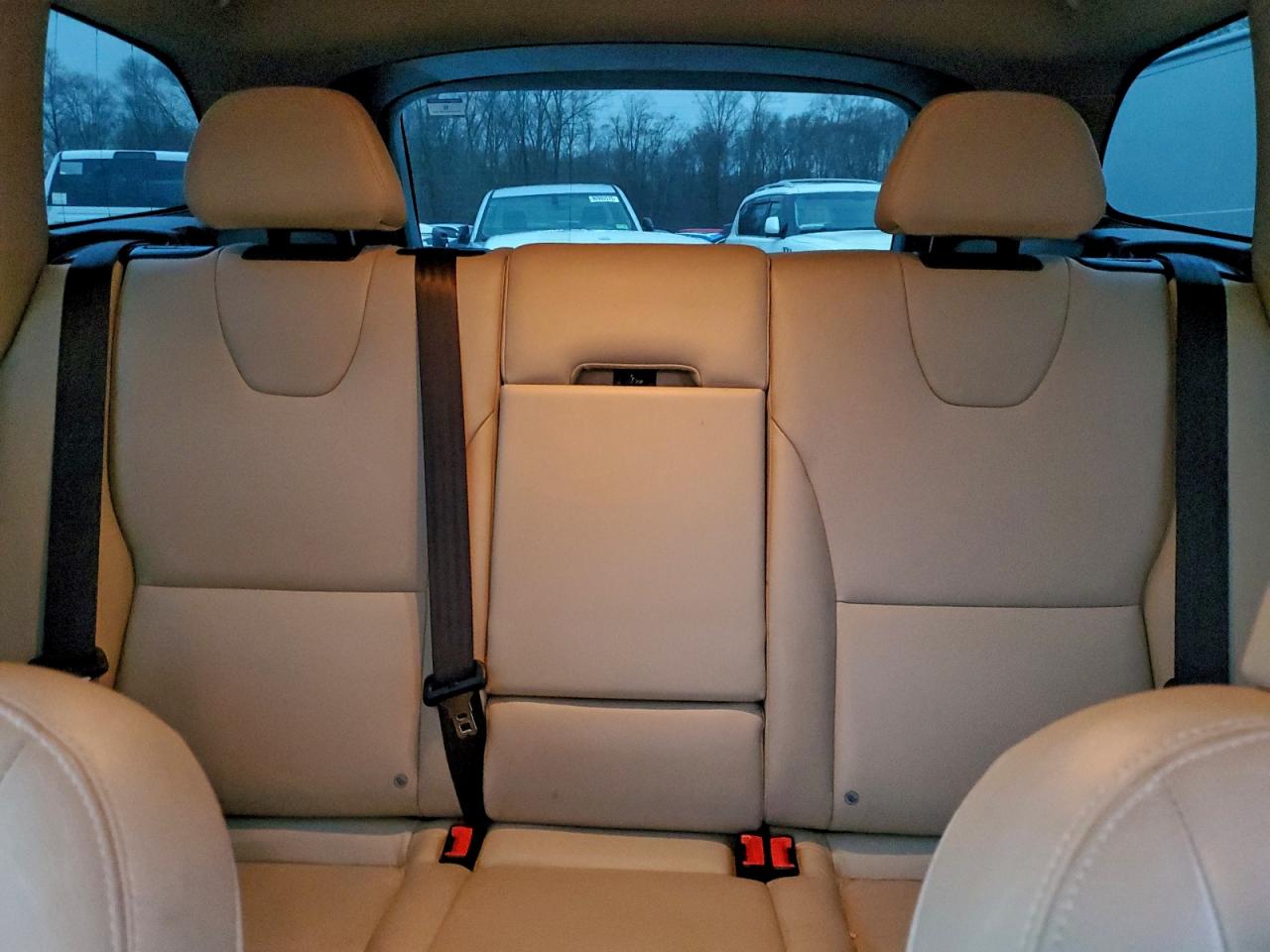 2016 Volvo Xc60 T5 Premier VIN: YV4612RK5G2842450 Lot: 94962445