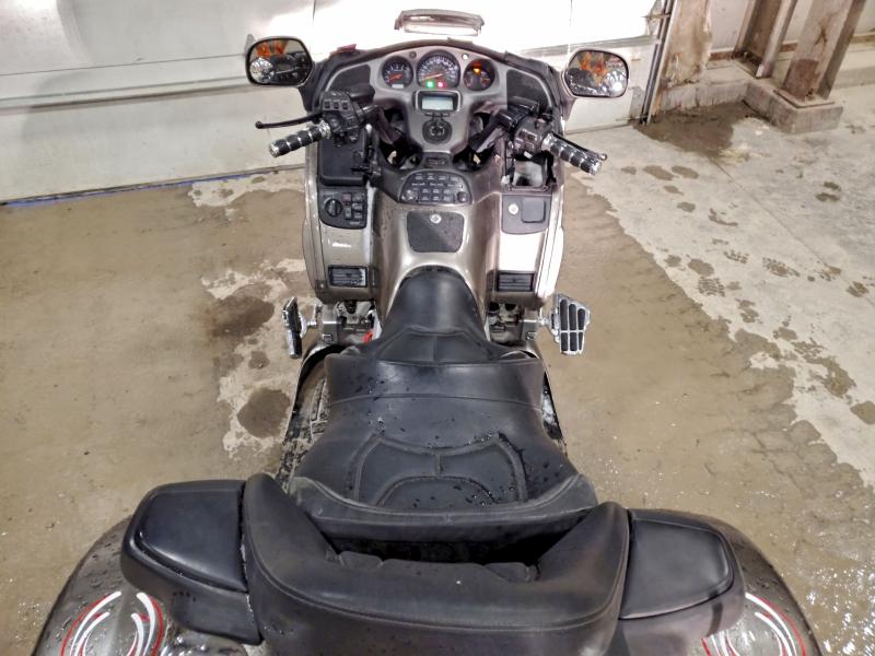 2004 HONDA GL1800   