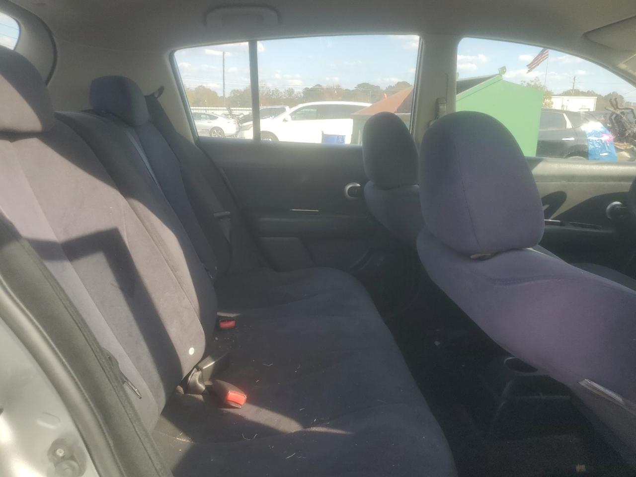 2008 Nissan Versa S VIN: 3N1BC13E98L388165 Lot: 92810345