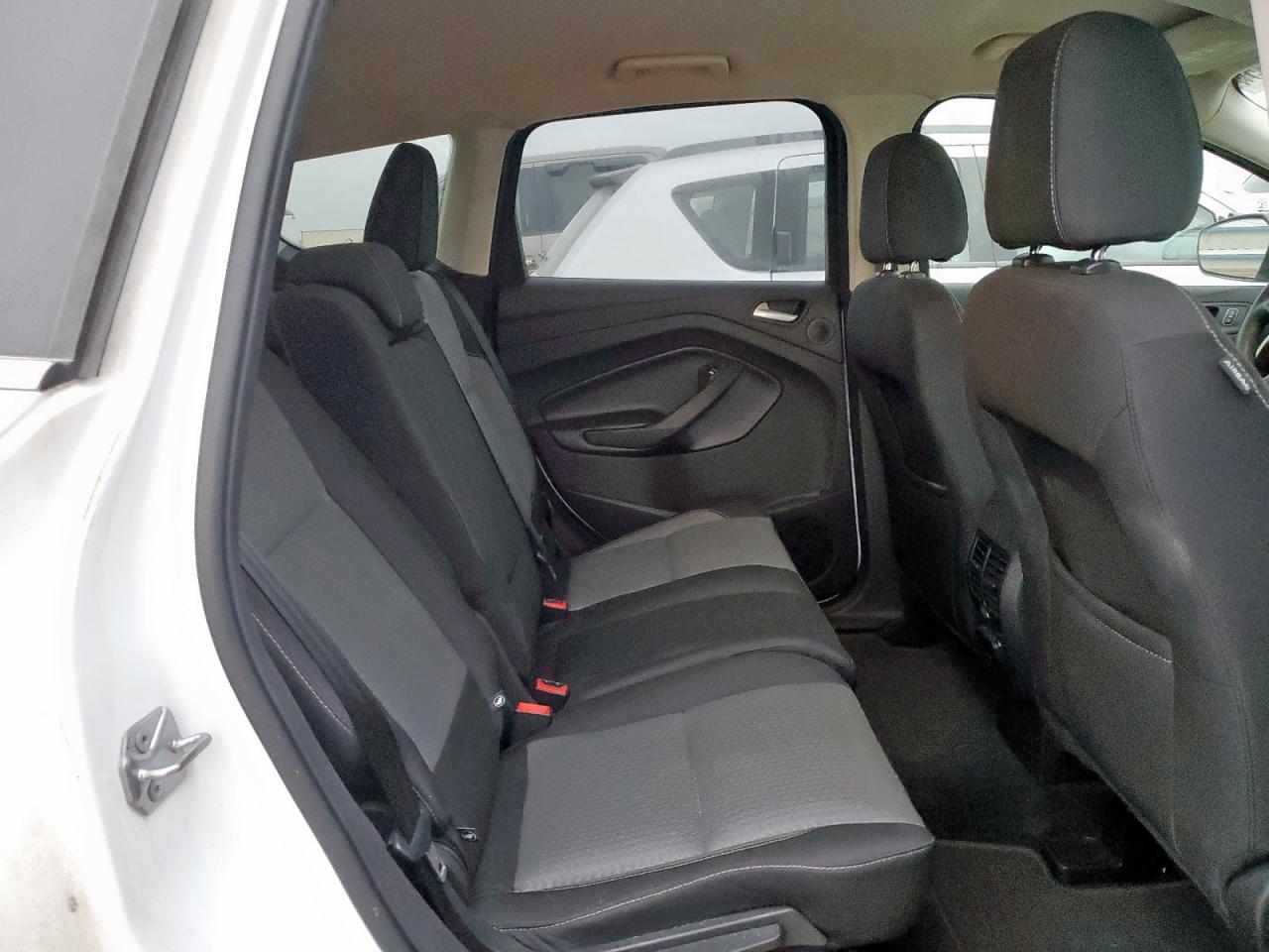 2017 Ford Escape Se VIN: 1FMCU9GD5HUE55716 Lot: 93282685