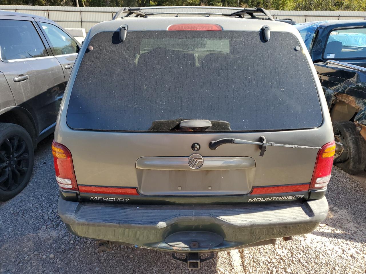 1999 Mercury Mountaineer VIN: 4M2DU55P2XUJ31968 Lot: 90665205