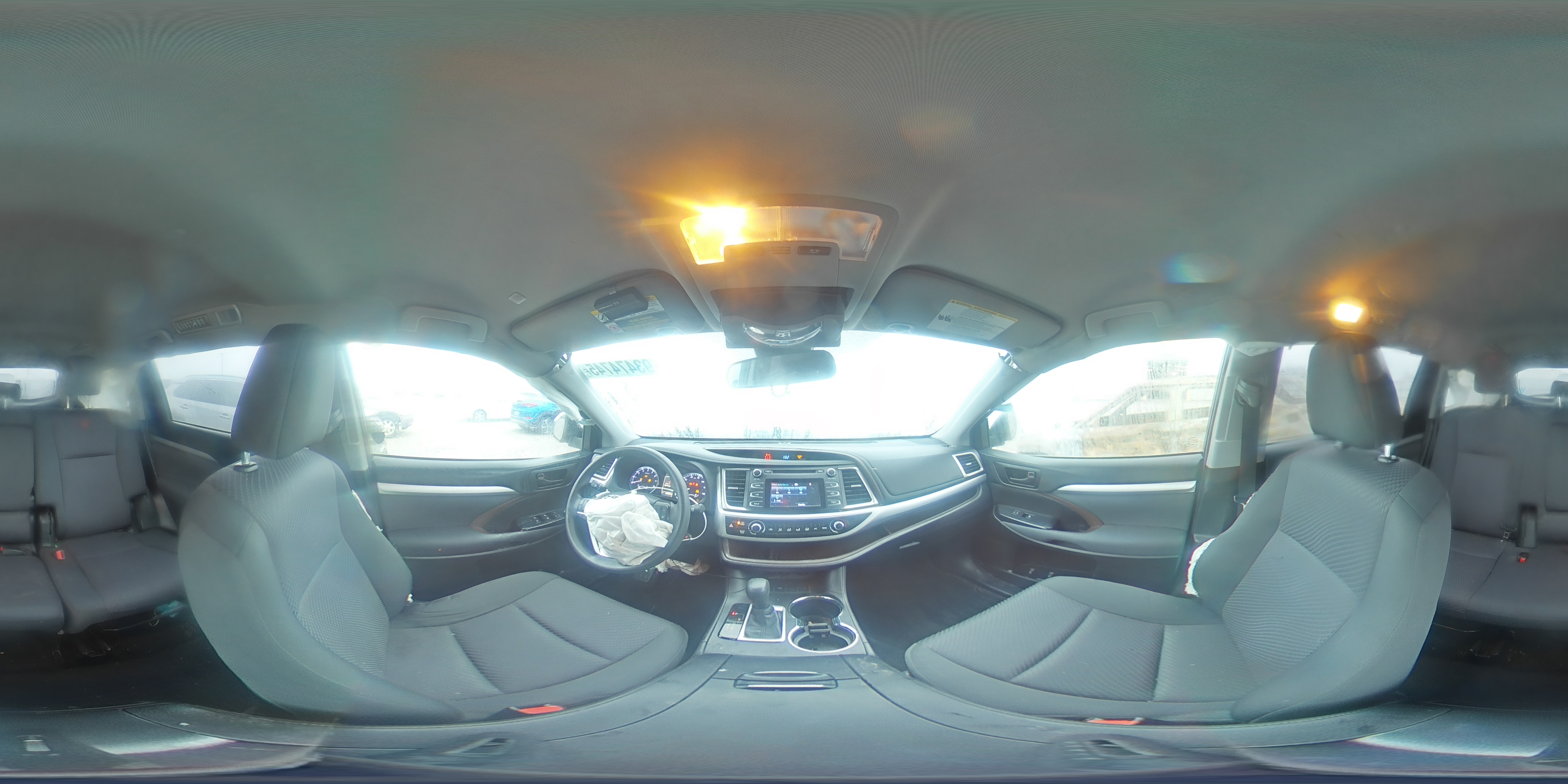 2019 Toyota Highlander Le VIN: 5TDZARFH9KS043970 Lot: 93474745