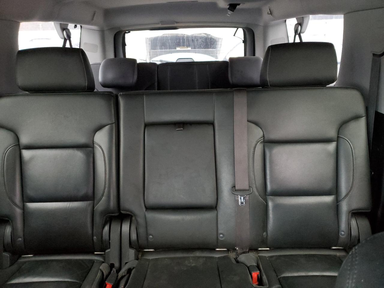 2015 Chevrolet Suburban K1500 Lt VIN: 1GNSKJKC3FR631353 Lot: 91994795