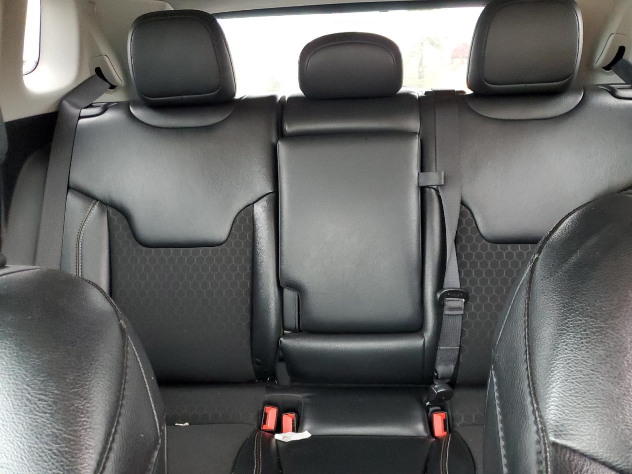 2020 Jeep Compass Latitude VIN: 3C4NJDBB0LT229262 Lot: 92915245