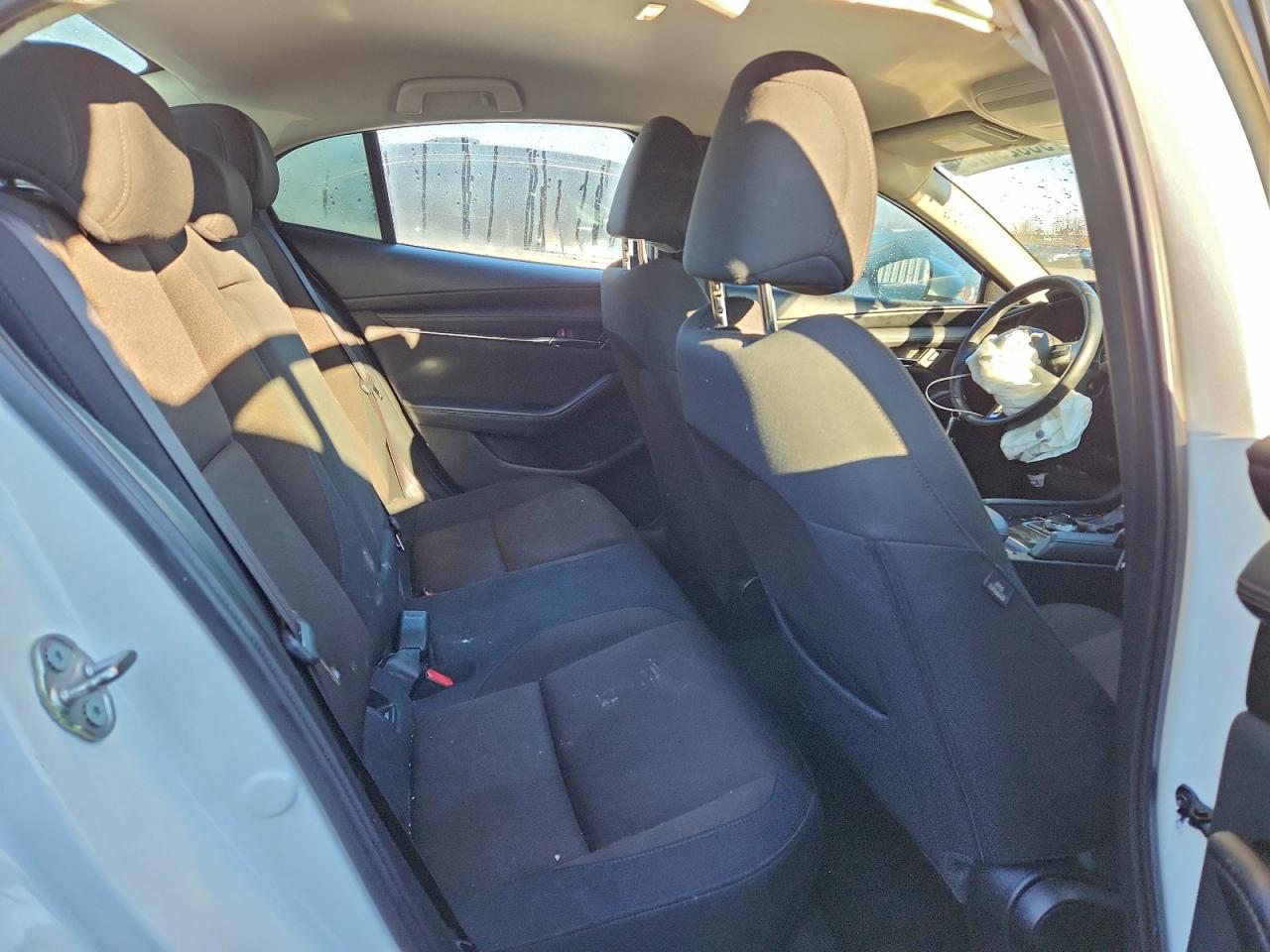 2019 Mazda 3 Preferred Plus VIN: JM1BPACL9K1122952 Lot: 93829675