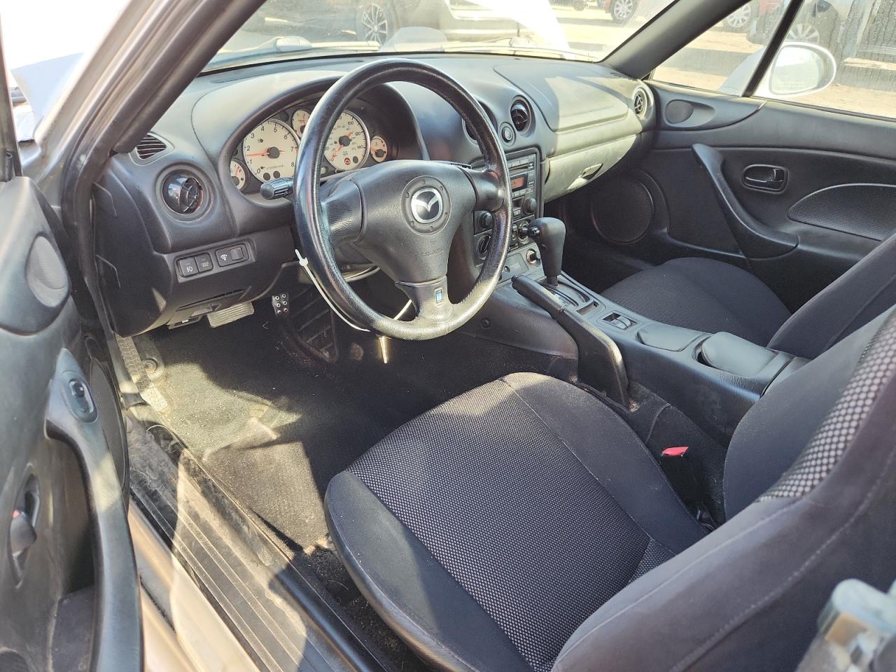 2003 Mazda Mx-5 Miata Base VIN: JM1NB353930303951 Lot: 92864335