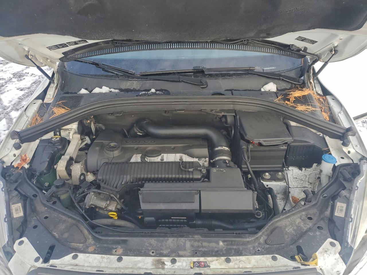 2016 Volvo Xc60 T5 Premier VIN: YV4612RK1G2833468 Lot: 93270385