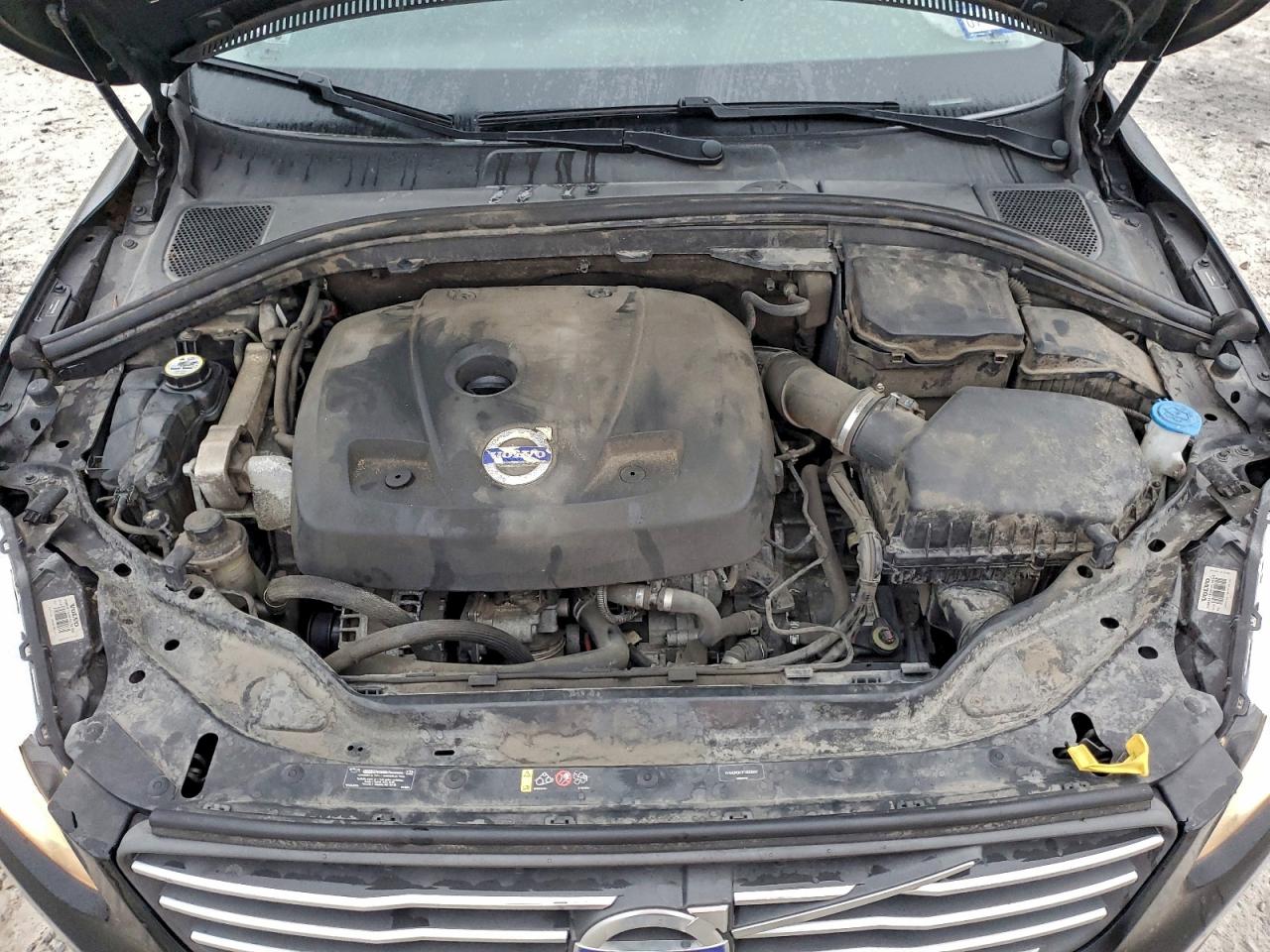 2015 Volvo Xc60 T5 Premier VIN: YV440MDK1F2693689 Lot: 94077645