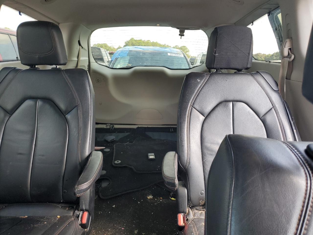 2017 Chrysler Pacifica Touring L VIN: 2C4RC1BG9HR598377 Lot: 92994825