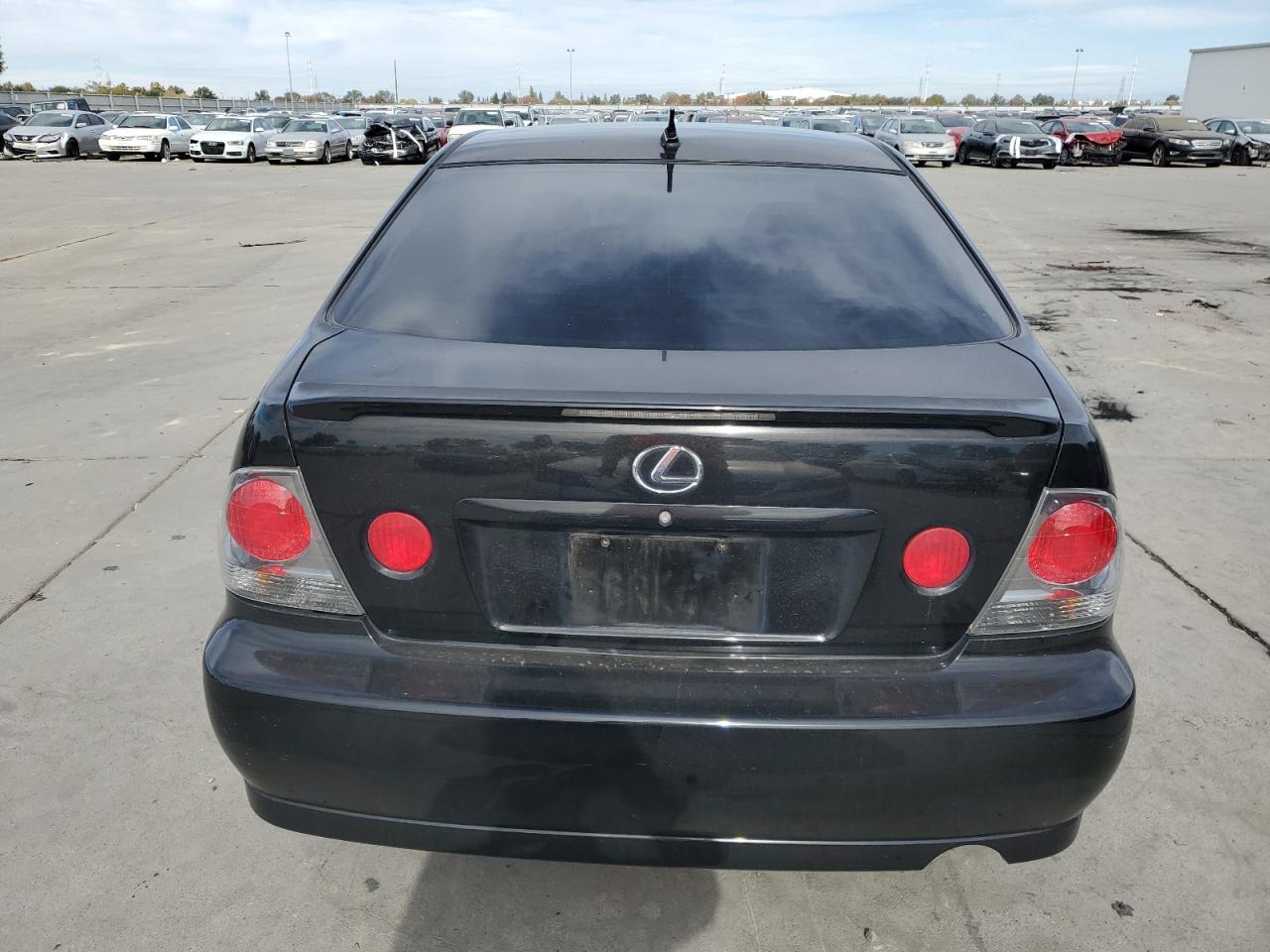 2004 Lexus Is 300 VIN: JTHBD192140088925 Lot: 91423805