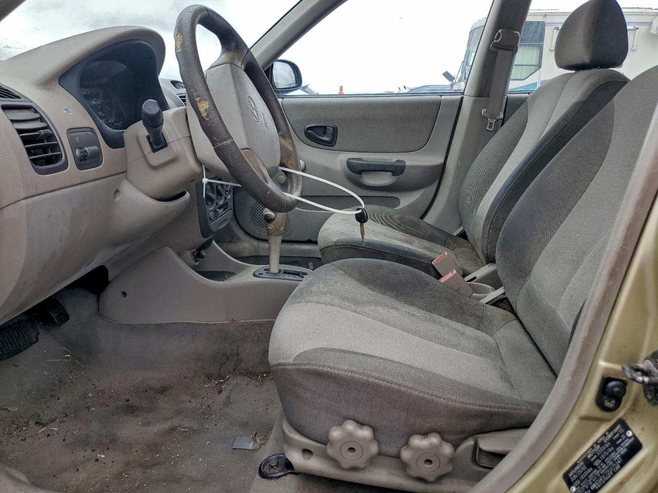 2002 Hyundai Accent Gl VIN: KMHCG45C72U275147 Lot: 93952935