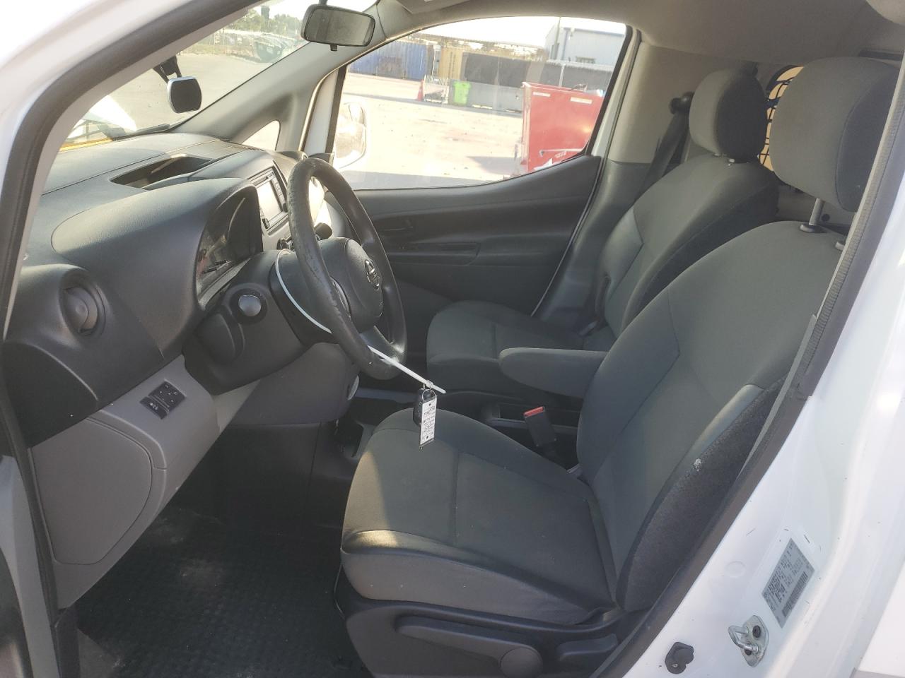 2017 Nissan Nv200 Delivery Van VIN: 3N6CM0KN8HK701414 Lot: 92191635