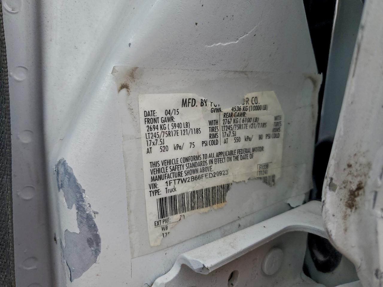 2015 Ford F250 Super Duty VIN: 1FT7W2B66FED29923 Lot: 93235275