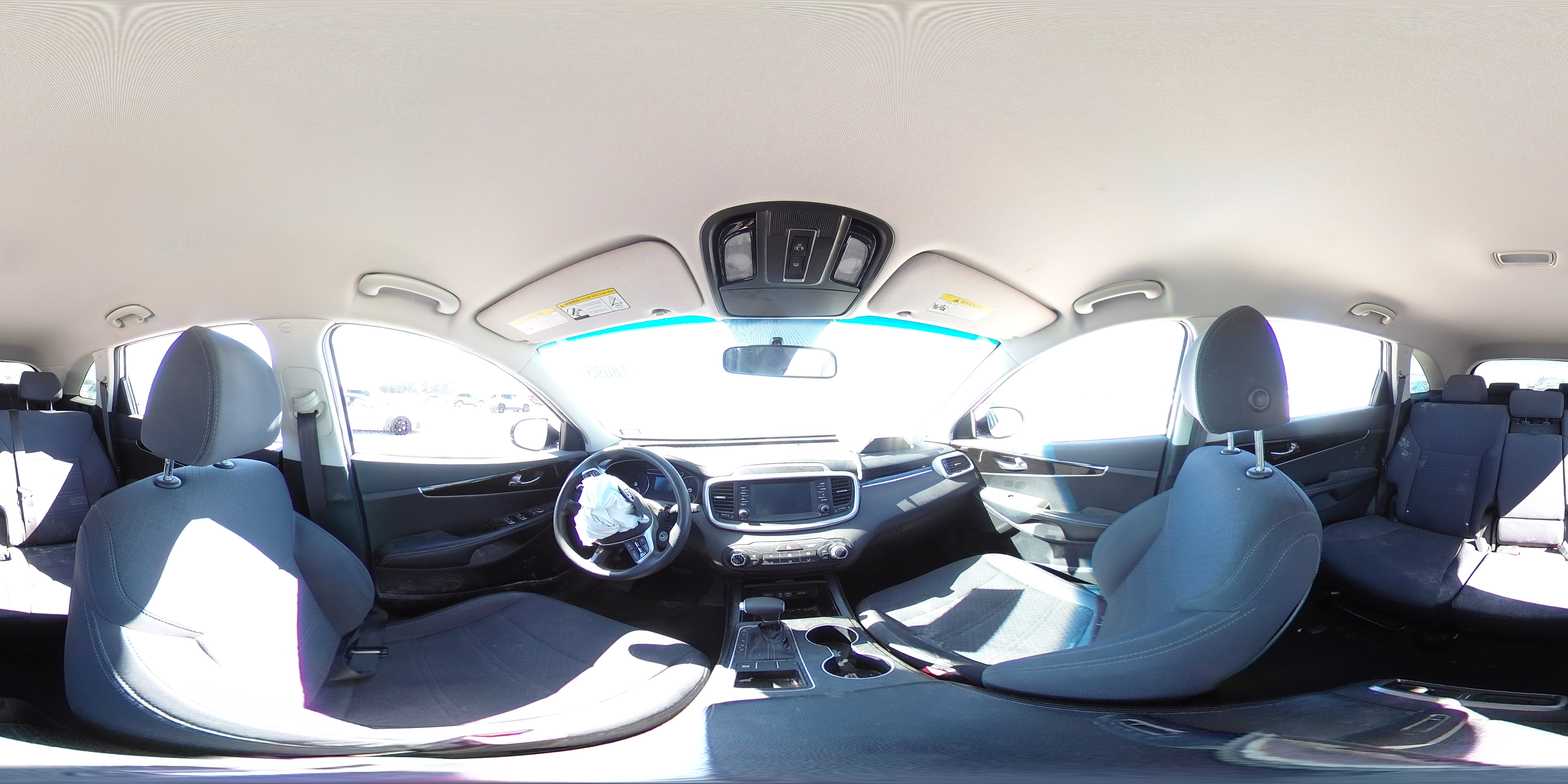 2020 Kia Sorento S VIN: 5XYPG4A51LG617272 Lot: 92418095