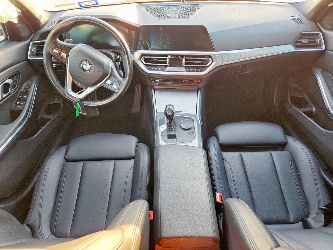 2021 BMW 330Xi VIN: 3MW5R7J0XM8C16059 Lot: 92532535