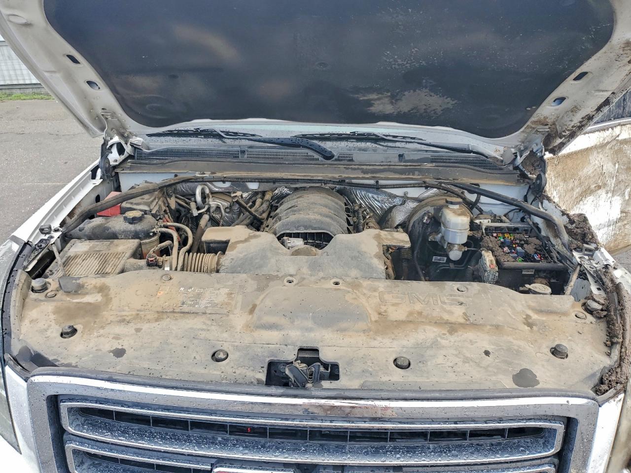 2018 GMC Yukon Sle VIN: 1GKS1AKC7JR368356 Lot: 94160555